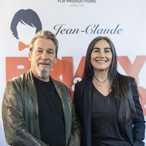 Semi Exclusif - Florent Pagny, Coralie Baroux, Azucena Caamaño - Première de la pièce "Jean-Claude et Josephine, une histoire vraie jamais racontée" au théâtre de Passy à Paris le 16 septembre 2025. © Benjamin Babiz / Bestimage