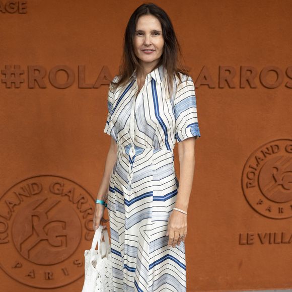 Virginie Ledoyen au village lors des Internationaux de France de Tennis de Roland Garros 2025, à Paris, France, le 7 juin 2025. © Cyril Moreau/Bestimage