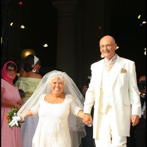 Archive - Mariage de Mimie Mathy et Benoist Gérard à la mairie de Neuilly Sur Seine le 27 août 2005. © Guillaume Gaffiot / Bestimage