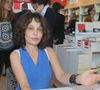 Elle avait néanmoins fait de rares confidences au magazine Closer en 2024, révélant entretenir une discrète relation amoureuse.

Isabelle Mergault lors de la 37ème édition du Salon du livre au parc des expositions, à la porte de Versailles, à Paris, France, le 26 mars 2017. © CVS/Bestimage