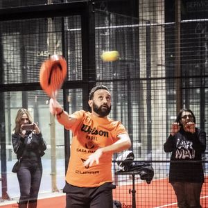 Exclusif - Cyril Hanouna - Soirée de matchs d'exhibition de Padel au club "Casa Padel" à Saint-Denis le 17 mars 2022. © Jack Tribeca/Bestimage