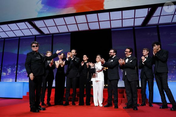 Jafar Panahi (Palme d’Or pour “Un simple accident” ) lors de la cérémonie de clôture de la 78ème édition du festival international du film de Cannes le 24 mai 2025.

© Moreau / Jacovides / Bestimage