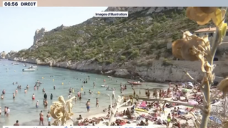 "Les Français boudent la Côte d'Azur et la Corse" : découvrez les régions inattendues qui deviennent les nouvelles stars de l'été