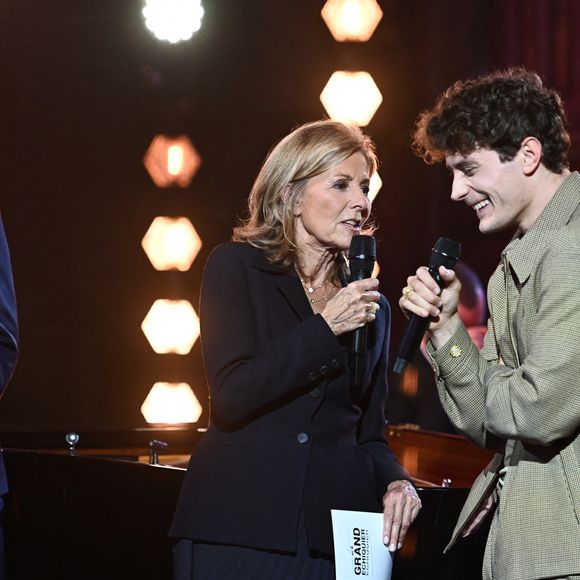 Exclusif - Claire Chazal et Jakub Josef Orlinski - Enregistrement de l'émission "Le Grand Echiquier : Spéciale Charles Aznavour" à l'Opéra royal de Versailles, présentée par C.Chazal et A.Manoukian, et diffusée sur France 2 le 29 mai 2025. © Guillaume Gaffiot/Bestimage