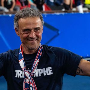 Luis Enrique - Les joueurs du PSG célèbrent leur titre de Champion d'Europe au Parc Des Princes à Paris, le 1er juin 2025.
© Baptiste Autissier/PsnewZ/Bestimage