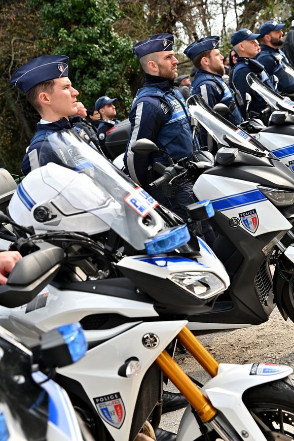 Illustration durant la cérémonie d'hommage et de remise de médailles de la Police Municipale de Nice sur la colline du Château à Nice, le 2 mars 2022.
© Bruno Bebert / Bestimage