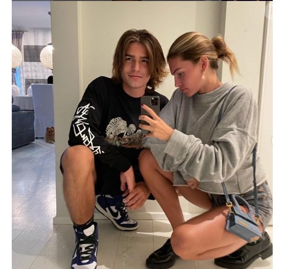 Sa fille et son fils, Thylane et Ayrton
Thylane Blondeau et son frère Ayrton sur Instagram. Le 30 juillet 2021.