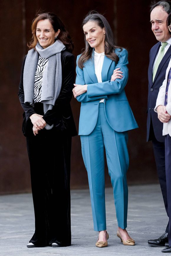 Un rendez-vous de haute importance et une reine belle au naturel !

Letizia d'Espagne préside l'événement organisé pour marquer la Journée mondiale des maladies rares à l'Auditorium et au Centre des congrès de Castellon à Castellón de la Plana, Espagne, le 3 mars 2026. 

Photo : Dana Press / Bestimage