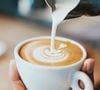 Les deux types de café ont été associés à une diminution du stress perçu.

Photo prise par Fahmi Fakhrudin / Unsplash