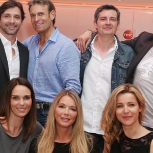TF1 met fin à la série "Les Mystères de l’amour".

Exclusif - Sébastien Roch, Tom Schacht, Philippe Vasseur, Patrick Puydebat, Cathy Andrieu, Hélène Rollès, Laure Guibert - Présentation en avant-première du 300ème épisode de la série "Les Mystères de l'Amour" au siège de TF1 à Boulogne-Billancourt © Denis Guignebourg/Bestimage