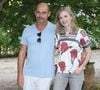 Isabelle Carré nie, mais avoue en même temps que Bernard embrasse très bien

Bernard Campan et Isabelle Carre assistent au Photocall de La Degustation dans le cadre du 15ème Festival du Film d'Angoulême à Angoulême, 26 août 2022, France. Photo by Jerome Domine/ABACAPRESS.COM