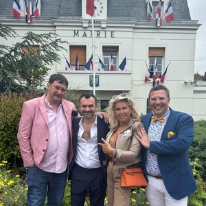 Caroline Margeridon au mariage de François Cases Bardina ©Caroline Margeridon - Instagram