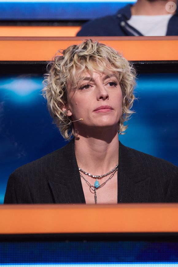 Sur lequel on ne sait pas grand-chose

Exclusif - Sara Mortensen - Enregistrement de l'émission "100% Logique", présentée par Cyril Féraud et diffusée le 12 avril 2025 sur France 2. Le 17 décembre 2024
© Cyril Moreau / Bestimage