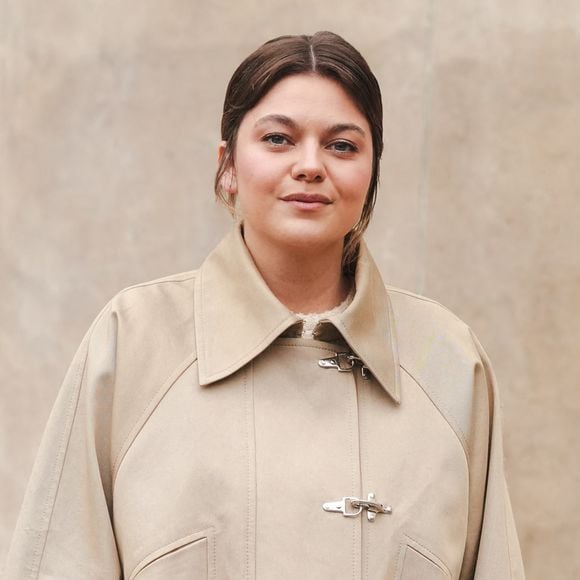 Louane a épousé son compagnon Florian Rossi, deux ans après leurs fiançailles 

Louane assiste au défilé Patou Automne/Hiver 2026-2027 dans le cadre de la Fashion Week de Paris à Paris, en France.
© Lucia Sabatelli / Bestimage