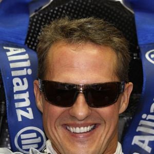 Un dernier suspect a écopé de deux ans de prison avec sursis : cet ancien agent de sécurité qui travaillait pour la famille était accusé d'avoir vendu des photos et des vidéos montrant l'ancien sportif avant et après son accident. Il a nié les faits.

Michael Schumacher lors du grand prix de Formule 1 à Abu Dhabi 1er novembre 2012. Agency People Image (c) J. Tap API / BESTIMAGE