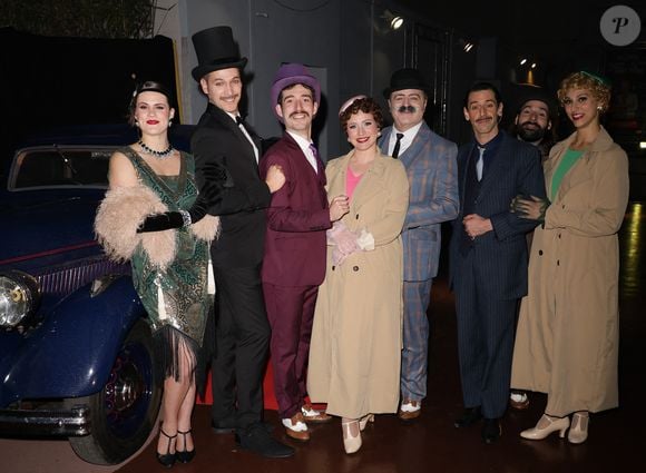 La troupe - Générale de la comédie musicale "Victor Lustig, l’homme qui vendit la Tour Eiffel" au théâtre Bobino à Paris le 22 octobre 2025. © Coadic Guirec/Bestimage