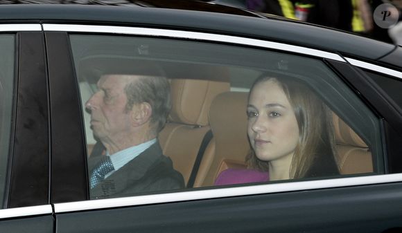 On ignore la date à laquelle le mariage sera fixée mais il se pourrait que Meghan, Kate, Harry et William soient invités à la fête

Le duc de Kent et sa petite-fille Lady Marina-Charlotte Windsor arrivent pour le déjeuner de Noël de la reine au palais de Buckingham, Londres, Royaume-Uni, le mercredi 17 décembre 2014. Photo by Anthony Devlin/PA Wire/ABACAPRESS.COM