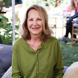Sa famille a confirmé son décès samedi matin et précisé qu’elle s’est éteinte à son domicile parisien. 

Rencontre avec Nathalie Baye lors de la 17ème édition du festival du film francophone de Angoulême le 28 août 2024.

© Coadic Guirec / Bestimage