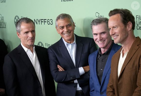 David Heyman, George Clooney, Billy Crudup et Patrick Wilson assistent à la première sur le tapis rouge de « Jay Kelly » lors de la soirée d'ouverture du 63e Festival du film de New York. Alice Tully Hall, Lincoln Center, New York. 29 septembre 2025. Photo de © Sonia Moskowitz Gordon/ZUMA Press Wire