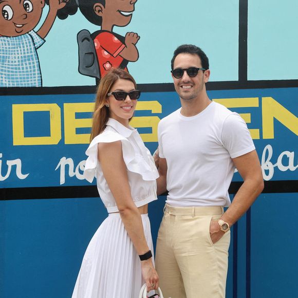 De son côté, Iris Mittenaere avait indiqué il y a plusieurs mois que Diego El Glaoui n'était pas la personne dont elle avait besoin dans sa vie. 

Iris Mittenaere et Diego El Glaoui - Madame D.Ouattara, Première Dame de la Côte d'Ivoire, accompagnée de Madame D.Tshisekedi, Première Dame du Congo, a inauguré la Case des Enfants, reconstruite suite aux fonds récoltés lors du Gala 2022 de la Fondation "Children of Africa", à Abidjan. Le 1er mars 2024
© Dominique Jacovides / Bestimage