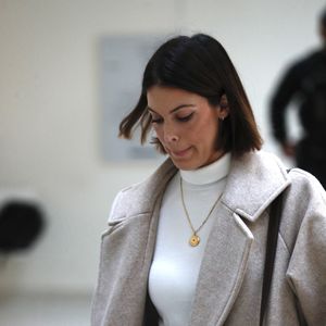En story Instagram, l'influenceuse a raconté son expérience et explique avoir pu évacuer du pays dans lequel elle se trouvait très rapidement.

Info: Bruno Pelat (ex-compagnon de Iris Mittenaere) a été condamné à 9 mois de prison ferme pour violences conjugales