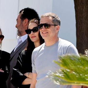 film réalisé par Guillaume Canet et dont l'actrice principale est Marion Cotillard. 

Marion Cotillard et le réalisateur Guillaume Canet au photocall du film "Karma" lors du 79ème Festival International du Film de Cannes (12 - 23 mai 2026), le 16 mai 2026.
© Jacovides / Moreau / Bestimage