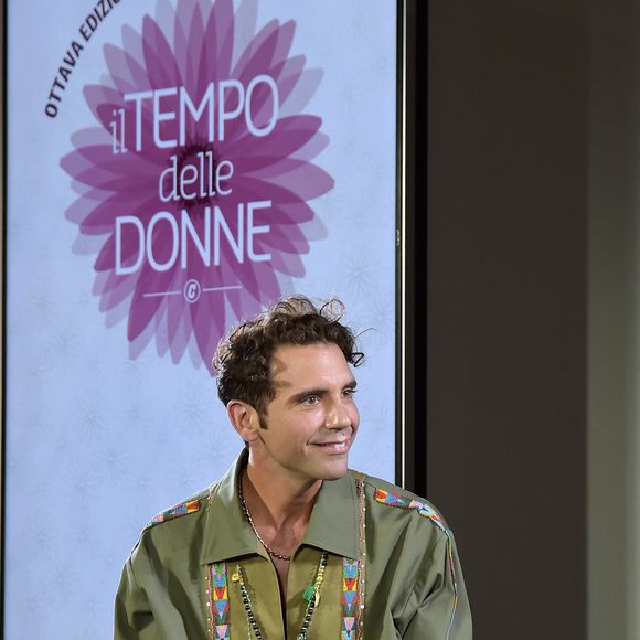 Mika sur le plateau de l'émission "Il tempo delle donne" à Milan. Le 16 septembre 2021. Photo par SGP / BESTIMAGE