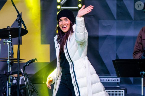 Le prince Harry et Meghan Markle ont fait une apparition à la cérémonie d'accueil de Whistler à l'occasion des Jeux Invictus Vancouver Whistler 2025. Le couple a rejoint les athlètes et les supporters au Canada pour donner le coup d'envoi des prochains jeux. Photo by Backgrid USA / Bestimage