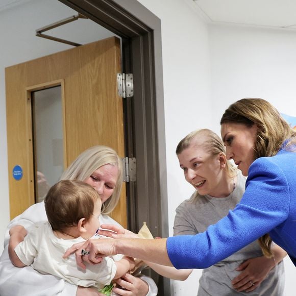 L'occasion de confier que la maladie n'impacte pas que les patients mais également leurs proches

Catherine (Kate) Middleton, princesse de Galles, visite l'hôpital Christie de Manchester, le 4 juin 2026.
© Andy Stenning/Daily Mirror/PA Photo/Bestimage