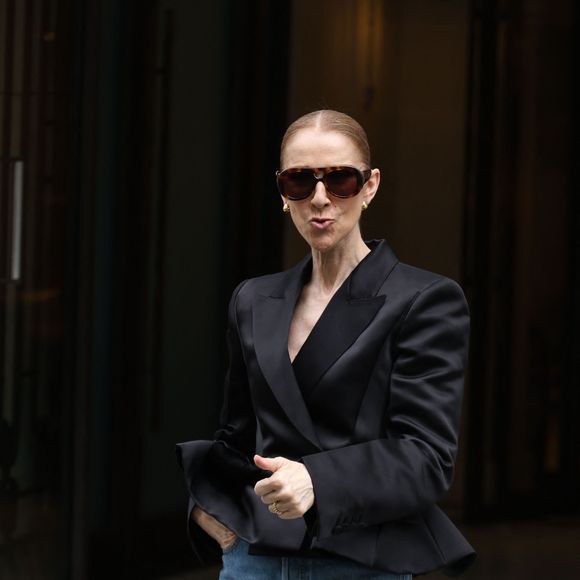 Un objectif ambitieux au regard de sa santé mais tout est préparé !

Céline Dion à son départ du Royal Monceau à Paris, France, le 3 septembre 2026. © Denis Guignebourg/Bestimage