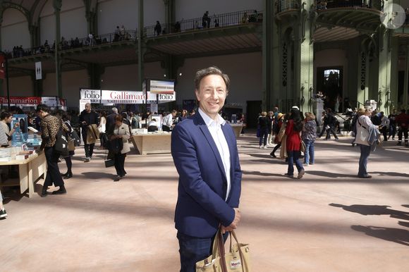 Selon les informations de L’Informé, l'animateur a poursuivi aux prud’hommes deux des sociétés dont il est le codétenteur.

Stephane Bern - Festival du Livre de Paris 2025 au Grand Palais à Paris le 11 avril 2025.
© Cédric Perrin / Bestimage