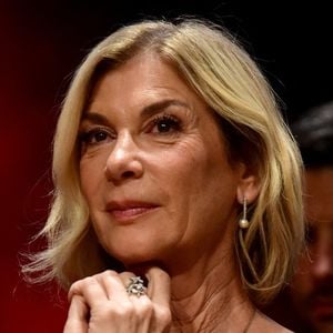 C'est sous le soleil de la Côte d'Azur que Michèle Laroque trouve son équilibre. 

Michele Laroque lors de la cérémonie de remise des prix du Festival Lumière à Lyon, France.
© Romain Doucelin/Bestimage.