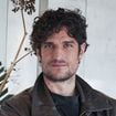 "C'était pour me dire sa déception" : Ce geste de la mère de Louis Garrel qu'il ne reproduira pas avec ses deux enfants Oumy et Azel