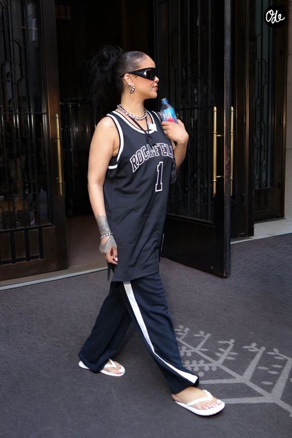 Exclusif - Rihanna à New York.

© Bestimage