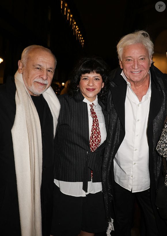 Francis Perrin avec sa fille Clarisse et Laurent Boyer - Jacques Rouveyrollis à fêté ses 60 ans de Lumières au théâtre Edouard 7 à Paris le 14 décembre 2025. © Coadic Guirec / Bestimage