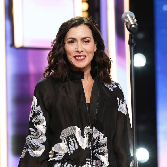 Olivia Ruiz - Les personnalités se mobilisent lors de la 37ème édition du Téléthon sur le plateau de France 2, avec pour parrain Vianney. Cette année, 80,6 millions de dons ont été promis. Le 9 décembre 2023.
© Coadic Guirec / Bestimage