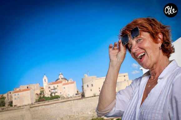 Exclusif - Prix Spécial - Usage Positif - No Web - Rendez-vous avec Véronique Genest à l'hôtel Méditerranée de Calvi en Corse, France, le 13 juillet 2023.  Copyright : Olivier Sanchez / Bestimage