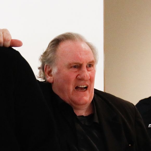 Gérard Depardieu - Interruption de séance au procès de Gérard Depardieu accusé d'avoir agressé sexuellement deux femmes en 2021 lors du tournage du film "Les volets verts" de Jean Becker.
Paris le 25 mars 2025.

© Perusseau / Clovis / Bestimage