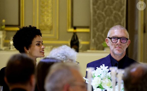 Narah Baptista  et son compagnon Vincent Cassel lors du dîner d’État en l’honneur du président brésilien et de sa femme au palais présidentiel de l’Élysée à Paris, France, le 5 juin 2025. 

© Dominique Jacovides / Bestimage