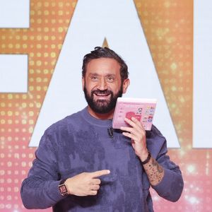 Exclusif - Cyril Hanouna, sur le plateau de  TBT9 présenté par C.Hanouna, et diffusé en direct sur W9, Paris, France, le 16 octobre 2025. © Jack Tribeca / Bestimage