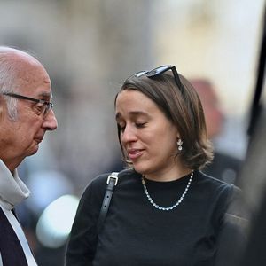 Manon Ardisson assiste aux funérailles de Thierry Ardisson à l'église Saint Roch à Paris, France, le 17 juillet 2025. Photo par Franck Castel/ABACAPRESS.COM