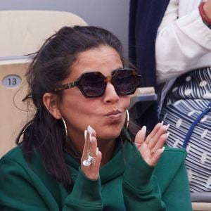 Inès Reg (Inès Reghioua) avec son meilleur ami Mickaël Montadir dans les tribunes des Internationaux de France de tennis de Roland Garros 2024 à Paris, France, le 3 juin 2024. © Jacovides-Moreau/Bestimage 