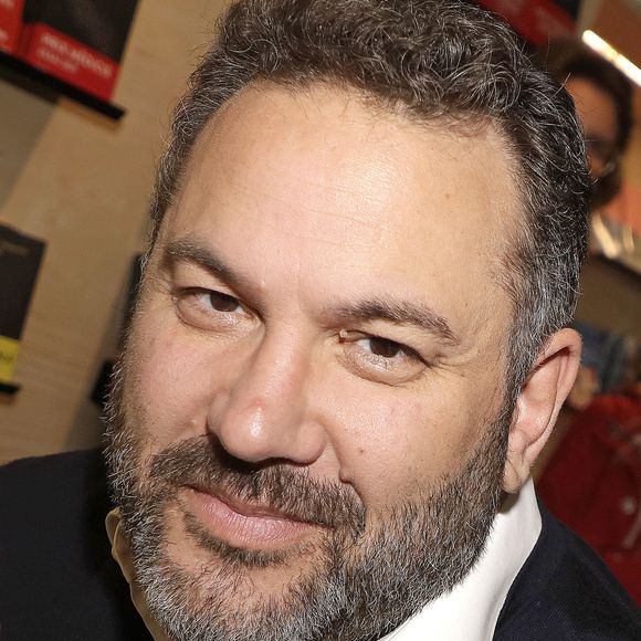 Bruce Toussaint - Festival du Livre de Paris 2023 au Grand Palais Éphémère à Paris le 22 avril 2023.
© Cedric Perrin / Bestimage