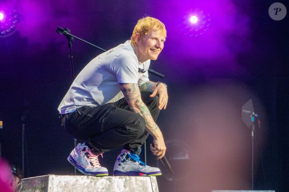 La photo datée du 11 juillet 2025 montre Ed Sheeran lors de la première soirée de ses concerts de rentrée à Portman Road à Ipswich. Photo by Tracey Duffield/Bav Media/Splash New/ABACAPRESS.COM