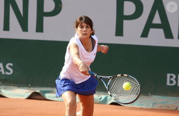 Depuis son enfance, elle est fan de sport

Exclusif - Estelle Denis - 26ème édition du Trophée des personnalités en marge des Internationaux de Tennis de Roland Garros à Paris, Frnce, le 8 juin 2018.  © Denis Guignebourg/Bestimage