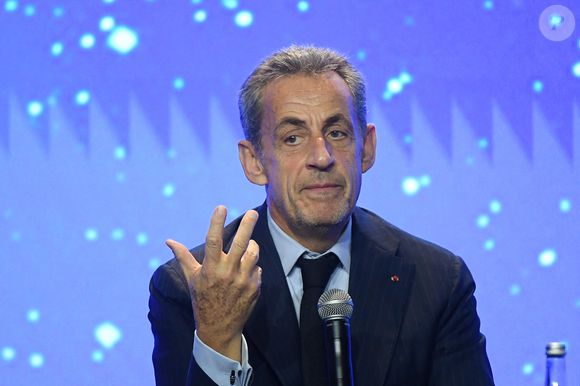 Une conférence avec l’ancien président Nicolas Sarkozy, dans le cadre des Rencontres de l’Avenir 2024. © Lionel Urman / Bestimage