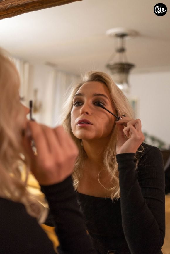 RevitaLash m’a séduite par son pinceau fin et son application précise à la racine des cils.

Images Pexels