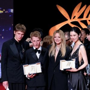 Emmanuel Macchia, Valentin Campagne, Virginie Efira et Tao Okamoto - Photocall des lauréats des palmes du 79ème Festival International du Film de Cannes. Le 23 mai 2026 © Jacovides-Moreau / Bestimage