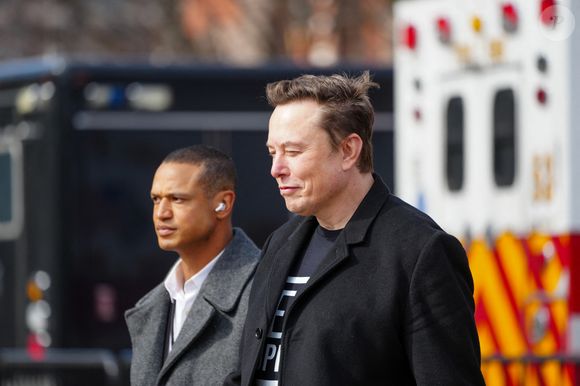 13 février 2025, Washington, District de Columbia, États-Unis : Elon Musk sort d'une réunion avec le Premier ministre indien Narendra Modi à Blair House, la résidence officielle des invités du président, le 13 février 2025. Modi rencontrera le président Trump plus tard dans la journée à la Maison Blanche ©Zuma Press/Bestimage
