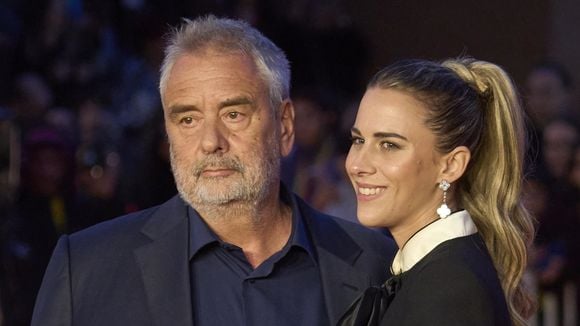 Luc Besson : Sa compagne de 34 ans de moins est issue d'une illustre famille, sa belle-soeur va d'ailleurs épouser un riche homme d'affaires qui participe à une célèbre émission